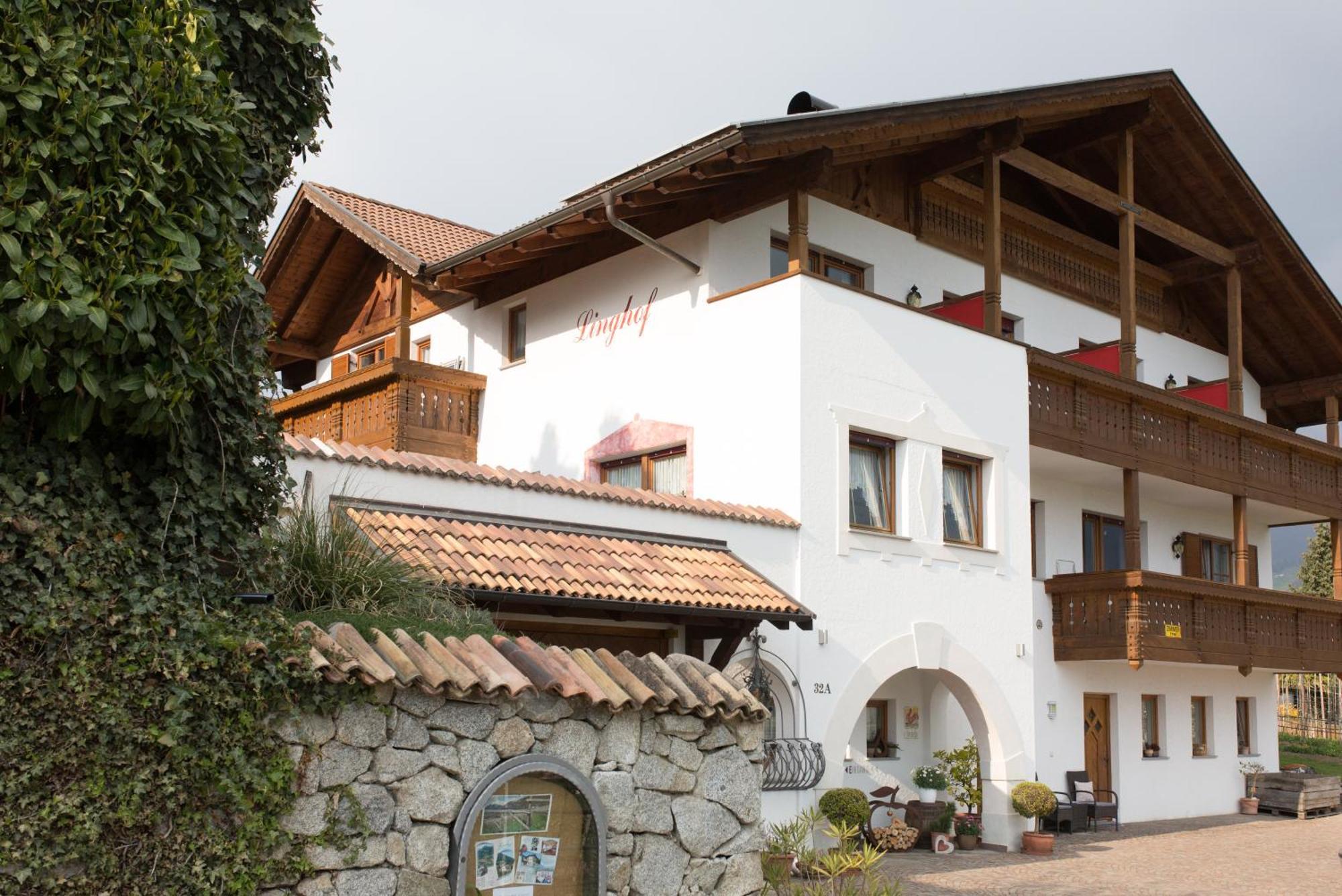 Linghof Bed & Breakfast Tirolo Exterior foto